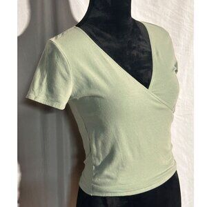 Hollister Wrap Top, Side Tie, V-Neck Size Medium
